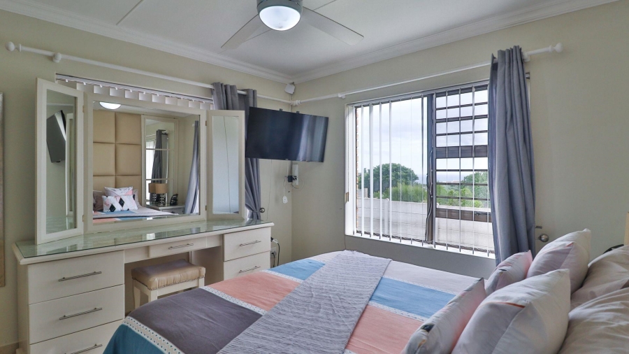 3 Bedroom Property for Sale in Dana Bay Western Cape